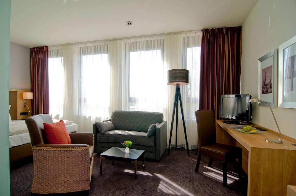 Achat Hotel Muenchen Sued Экстерьер фото