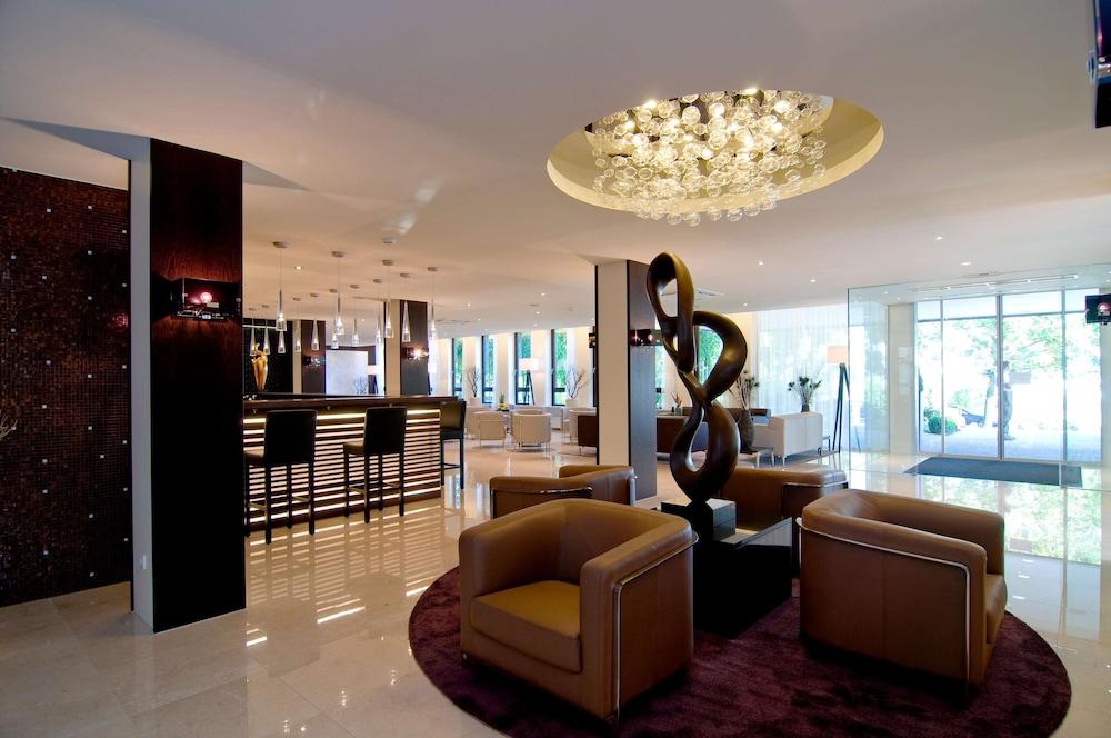 Achat Hotel Muenchen Sued Экстерьер фото